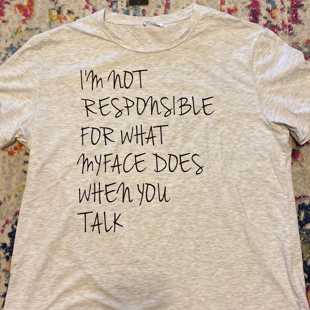 SHESHOW graphic tee, NWT